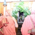 The Jagadgurus visiting Kote Shree Veera Anjaneya temple in Kumbale