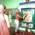 Sri Sannidhanam graced the Bhajana Matham in Ravanasamudram