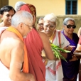 Then, Sri Sannidhanam visited the Sringeri Sri Siddhi Vinayakar temple and the Goshala